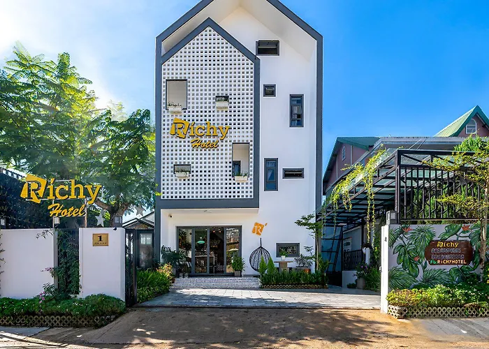 Richy Dalat Hotel